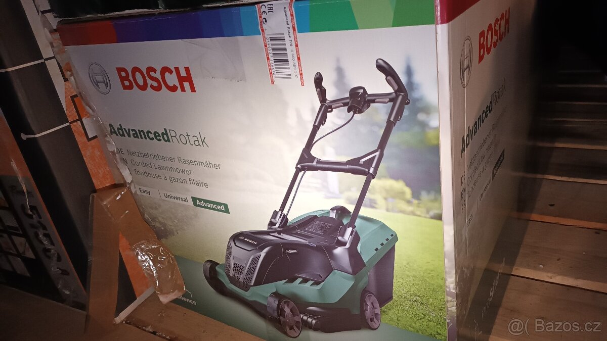Bosch Advanced Rotak 770 elektrická sekačka