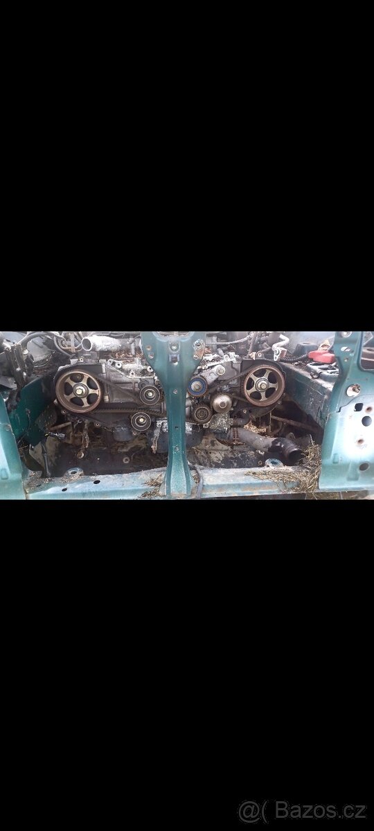 Motor + převodovka Subaru forester SG