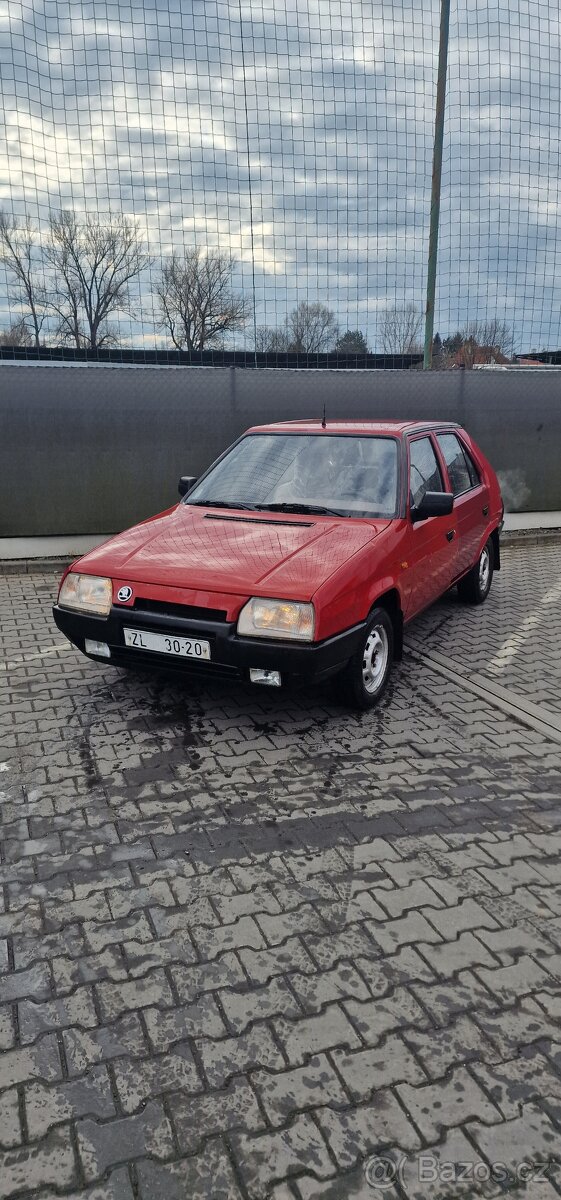 Škoda Favorit r.v 1990