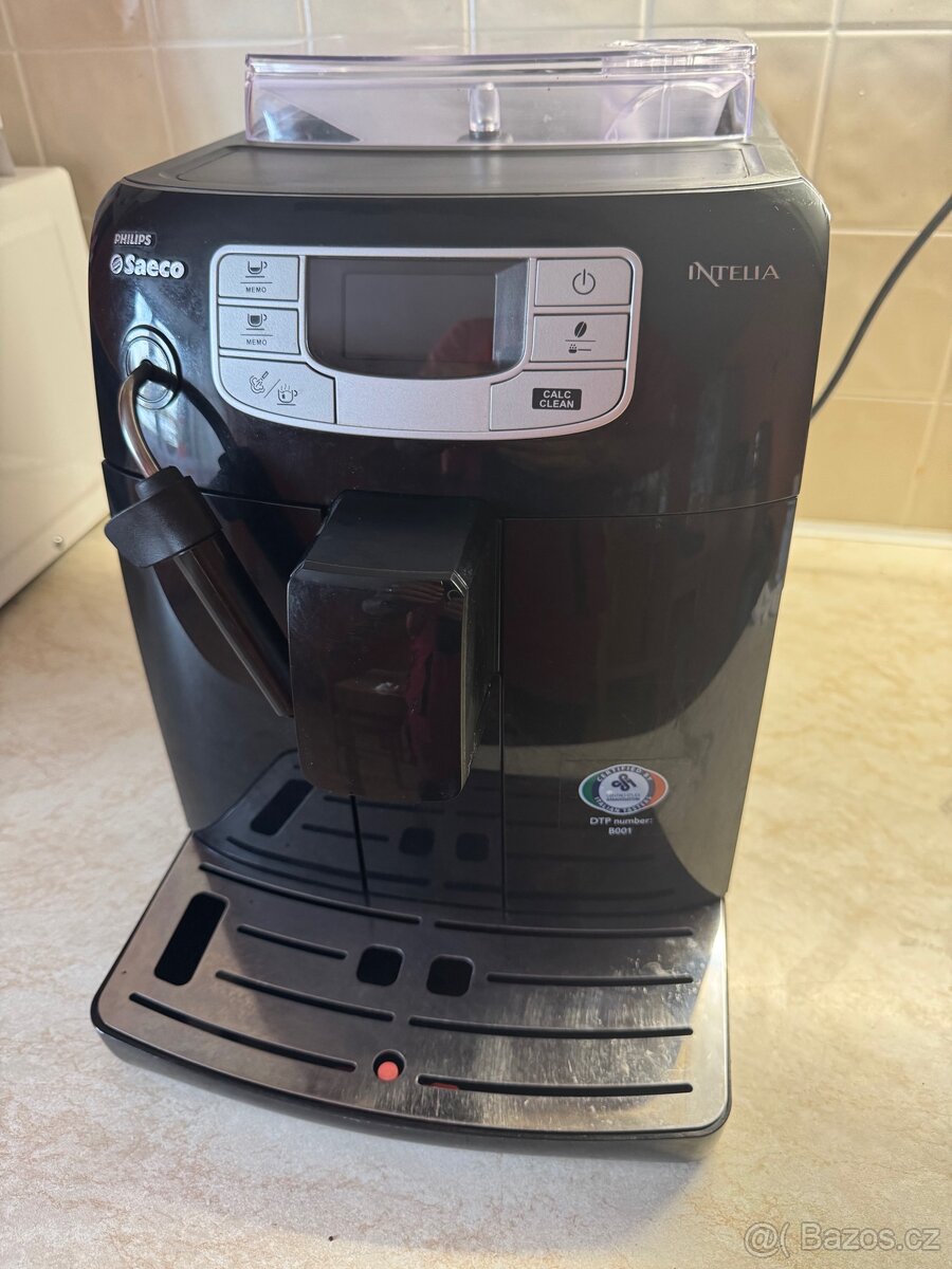 Automatický kávovar Saeco Intelia