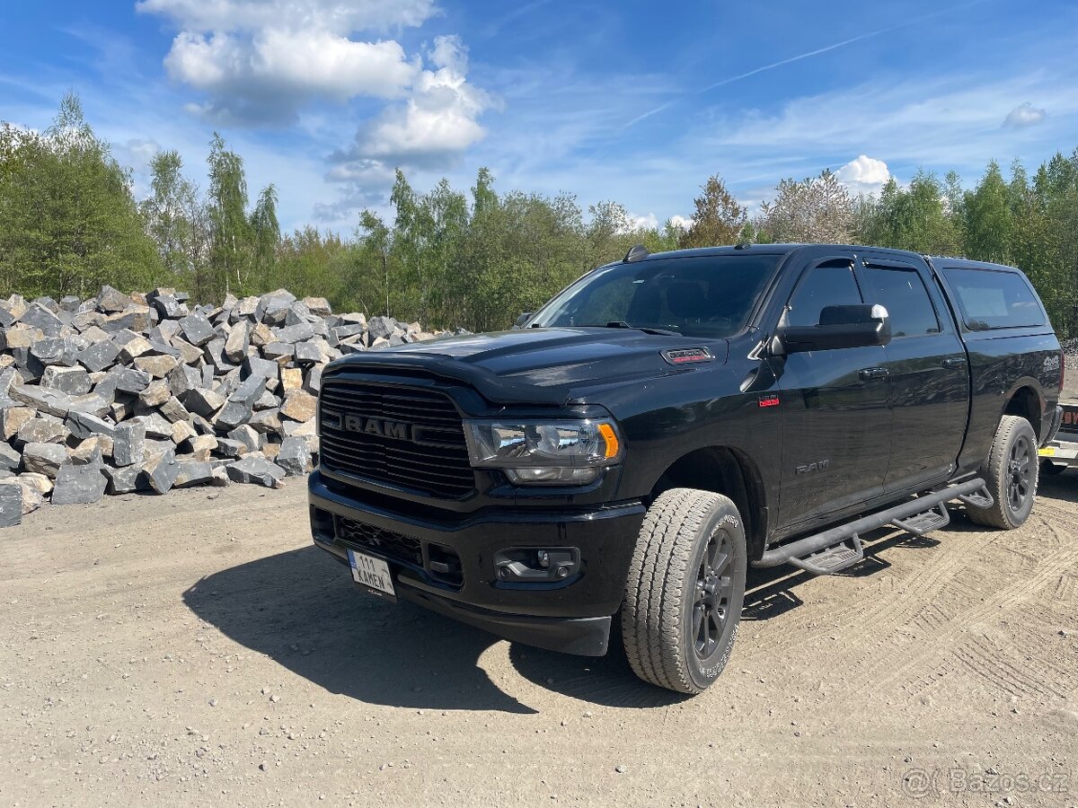 DODGE RAM 2500