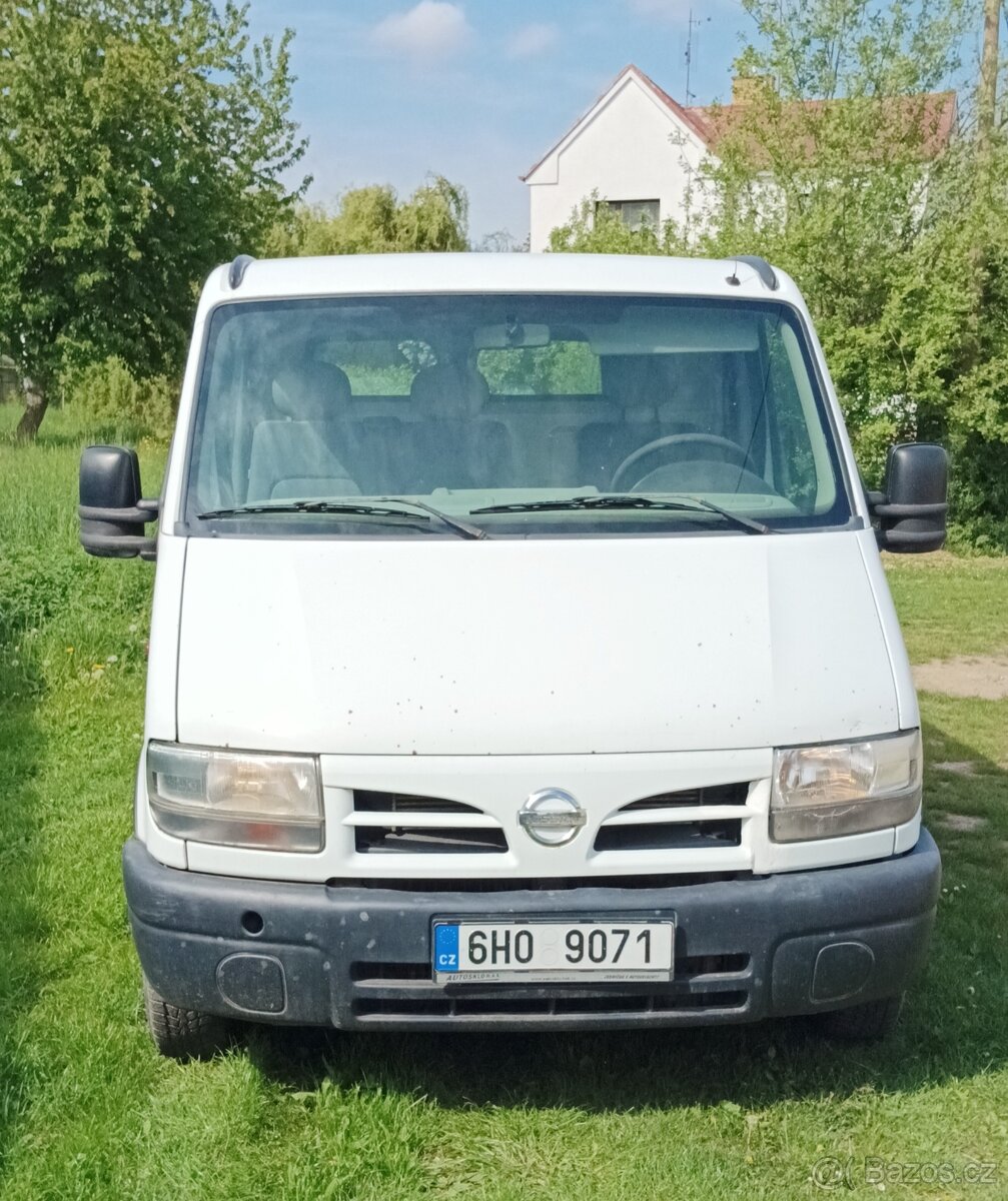 Nissan Interstar