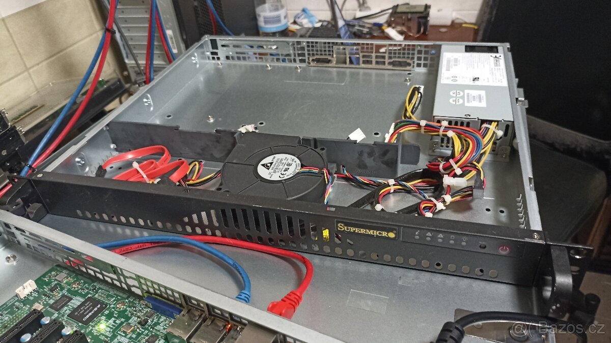 Mini1U Supermicro 512L-200B 200W hloubka 40cm