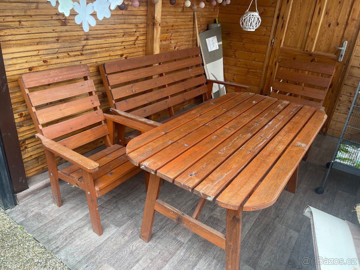 Zahradní nábytek 5 osob včetně polstrů