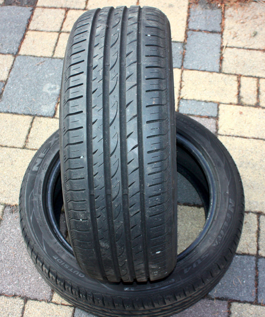 4x téměř nepoužité letní pneu Nexen NFera SU4 205/50Z/17 93W