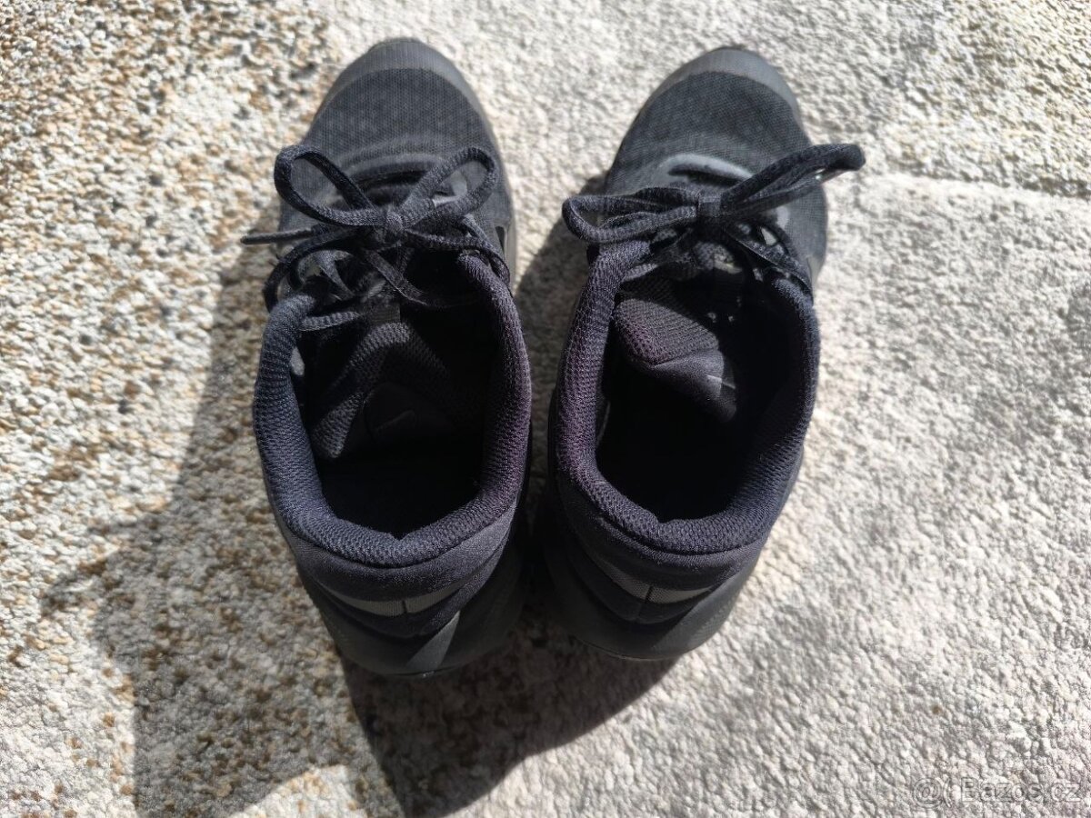 Prodám dětský boty Nike