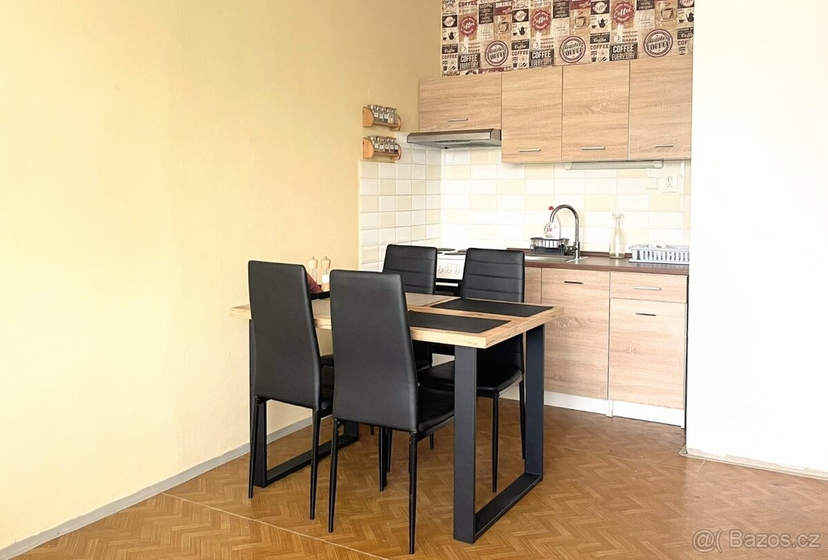 Pronájem byty 2+kk, 41 m² - Česká Lípa