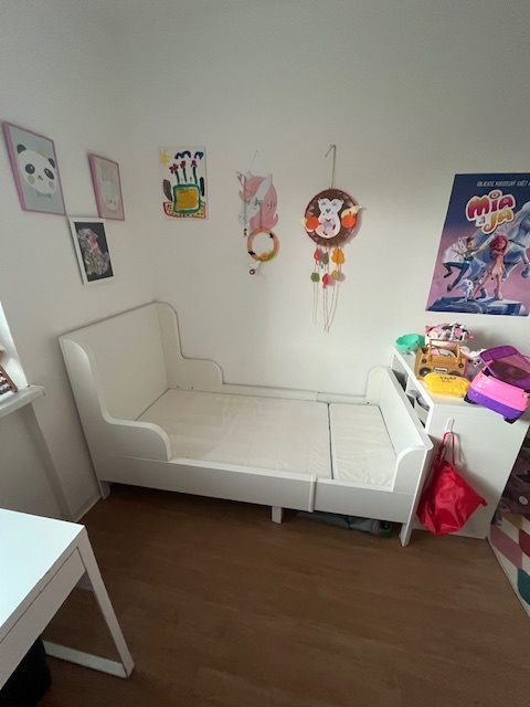 Dětská postel rostoucí