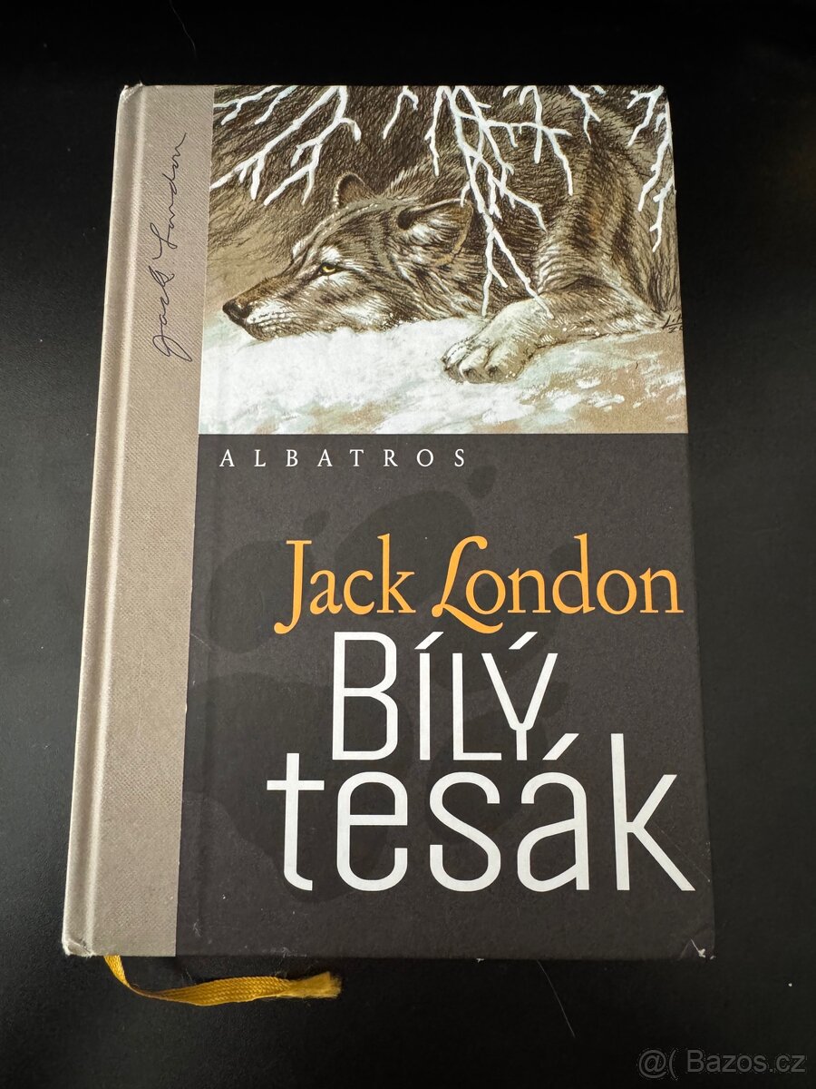 Bílý tesák