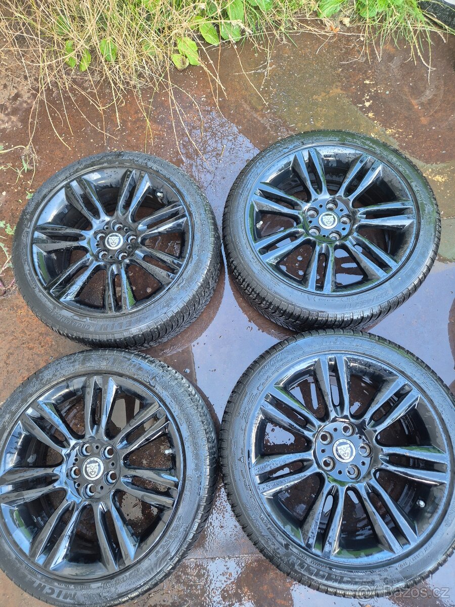 Orig.alu kola Jaguar 5x108R18"Et-46