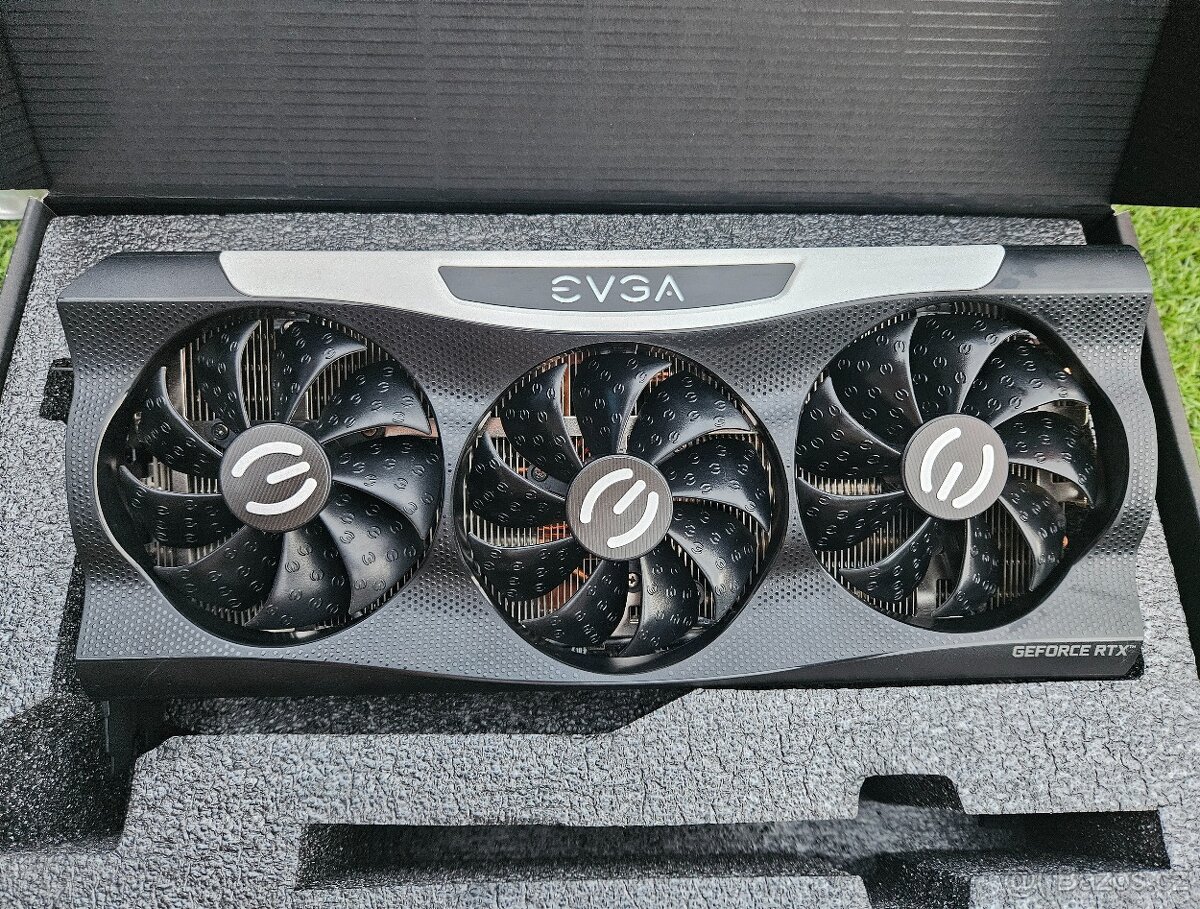 EVGA GeForce RTX 3070 FTW3 ULTRA GAMING 8GB- top stav,záruka