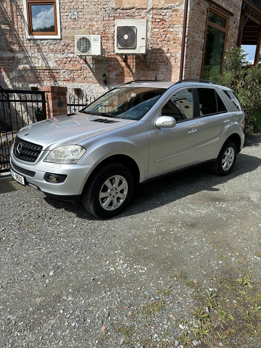 Prodám Mercedes ML 280 CDI,244tis.km,rok 2007