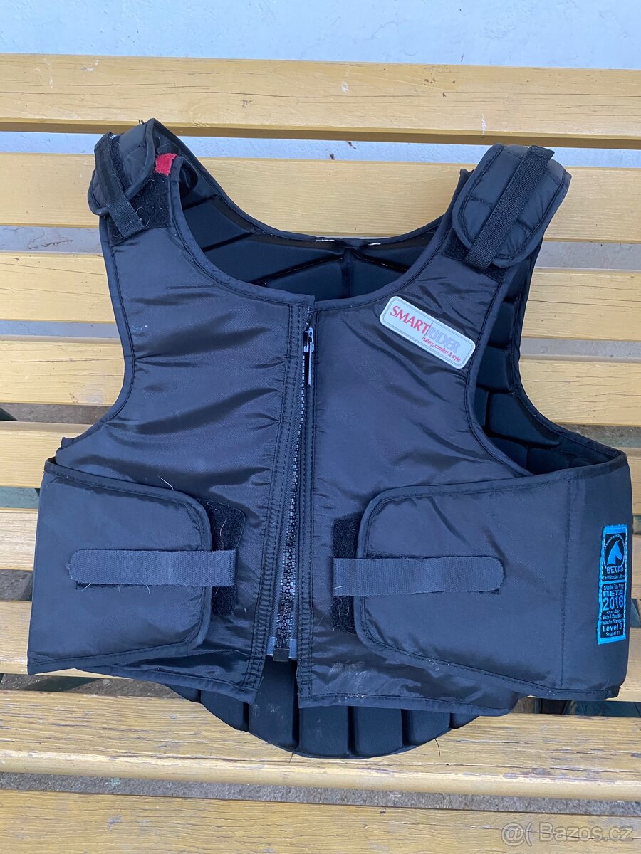 Detska bezpecnostni vesta