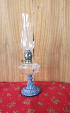 Starodávná petrolejová lampa