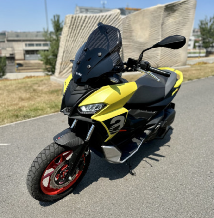Aprilia SR GT 125