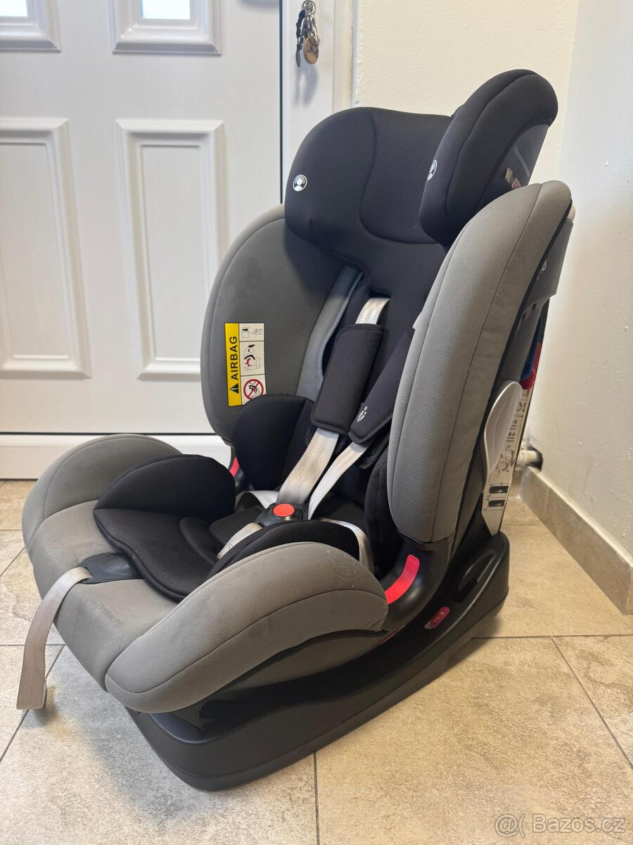 Dětská autosedačka Universal Fix