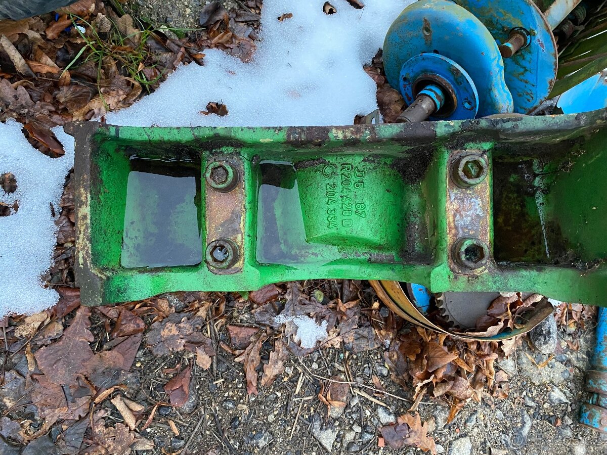 Závaží 70kg John Deere 50kg