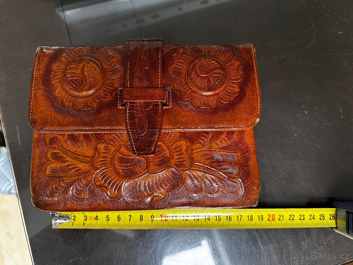 Retro kožená kabelka