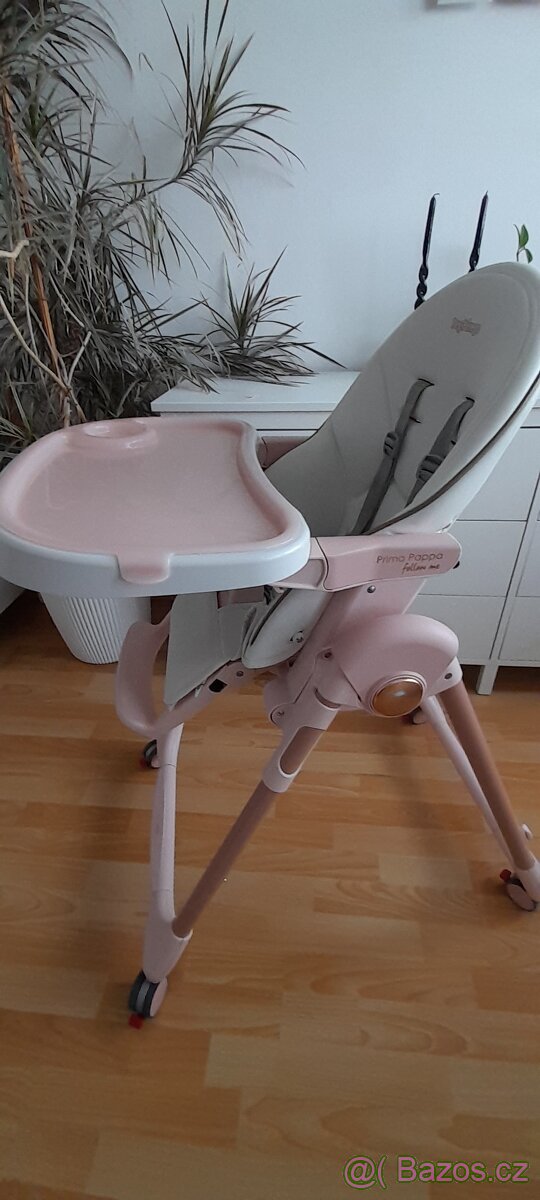 Dětská jídelní židlička