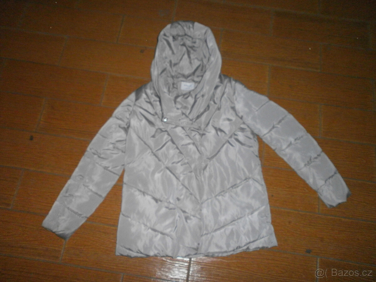 PROŠÍVANÁ BUNDA vel. 38