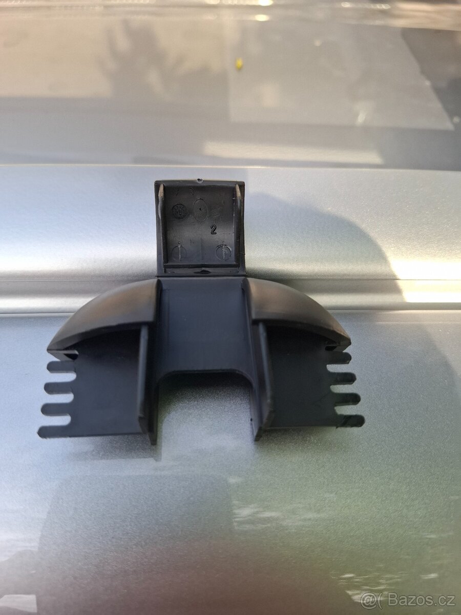 Náhradní dil toyota yaris cross