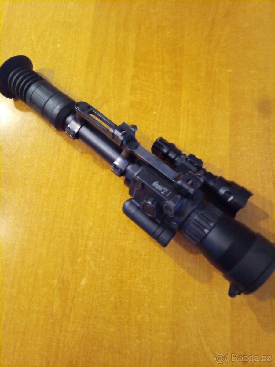 Prodám Yukon photon