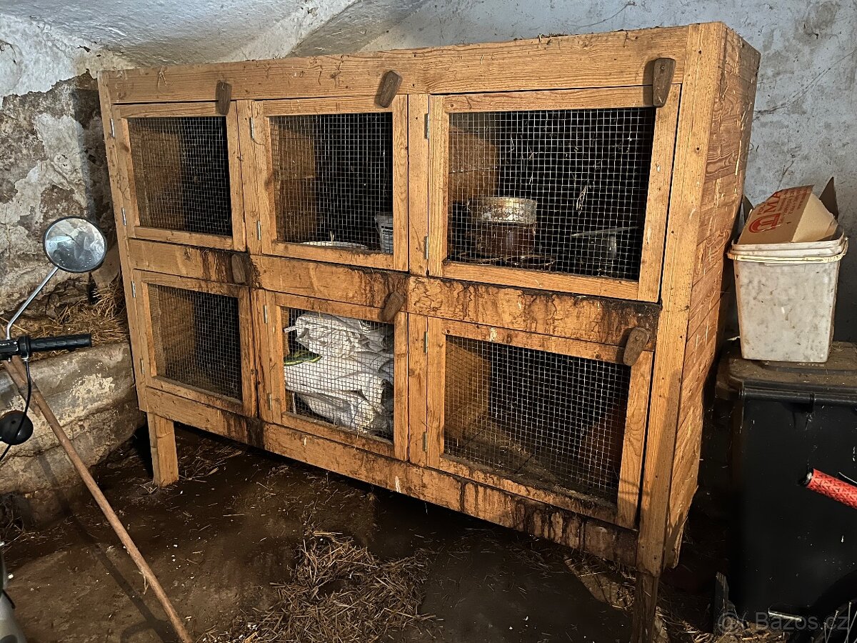 Králikárna šesti kotcová