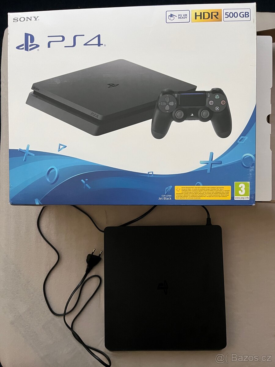 PS4 Slim (záruka do 26.10.2026)