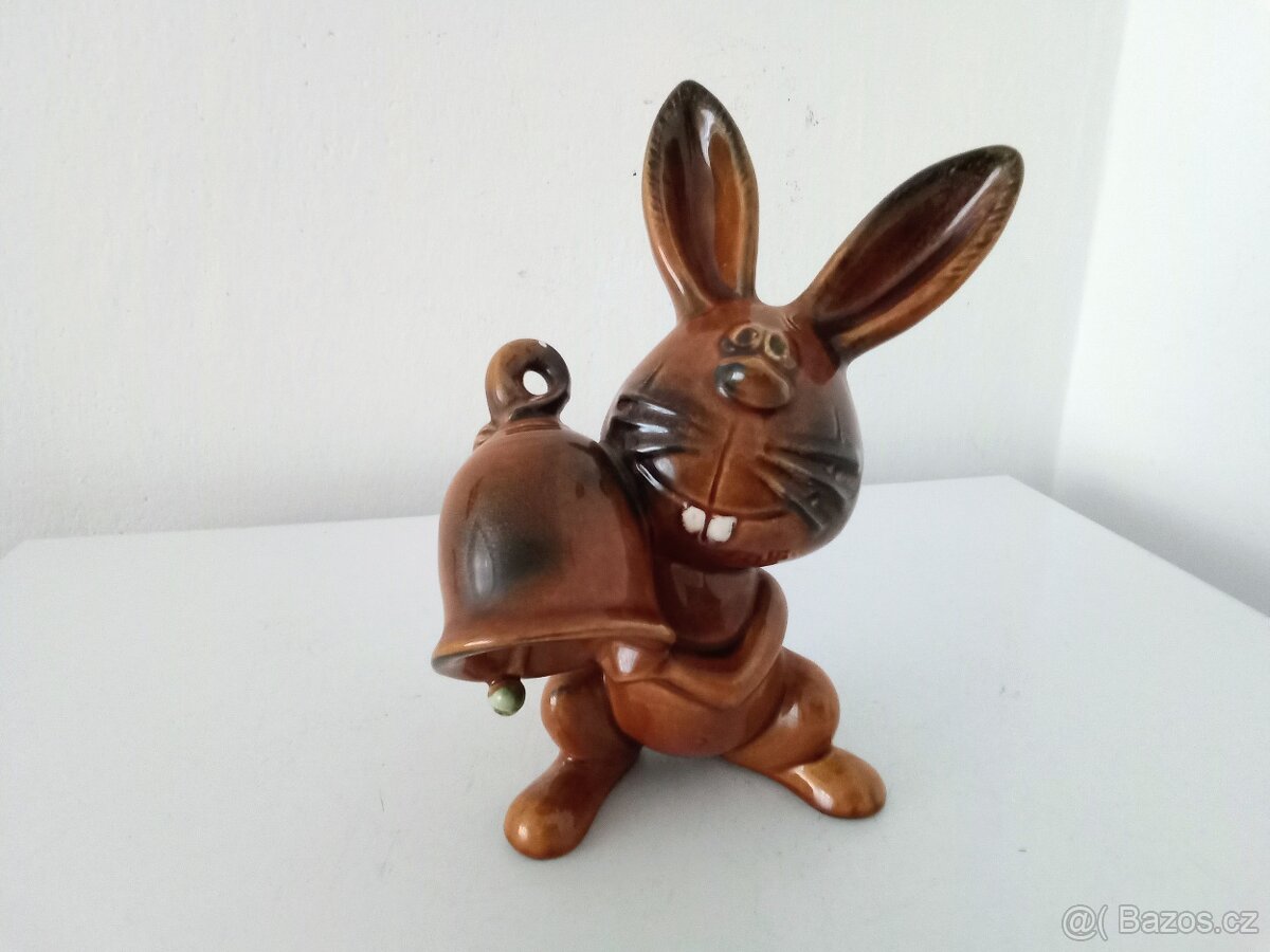 Soška - keramický zajíc