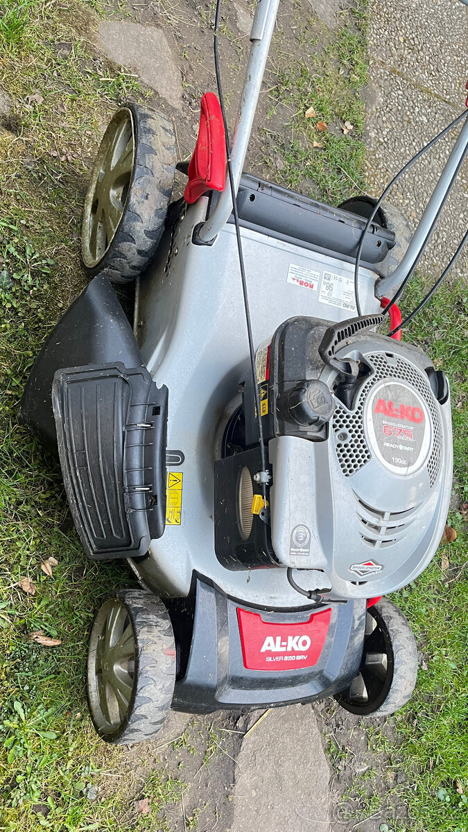 Prodám benzínovou sekačku