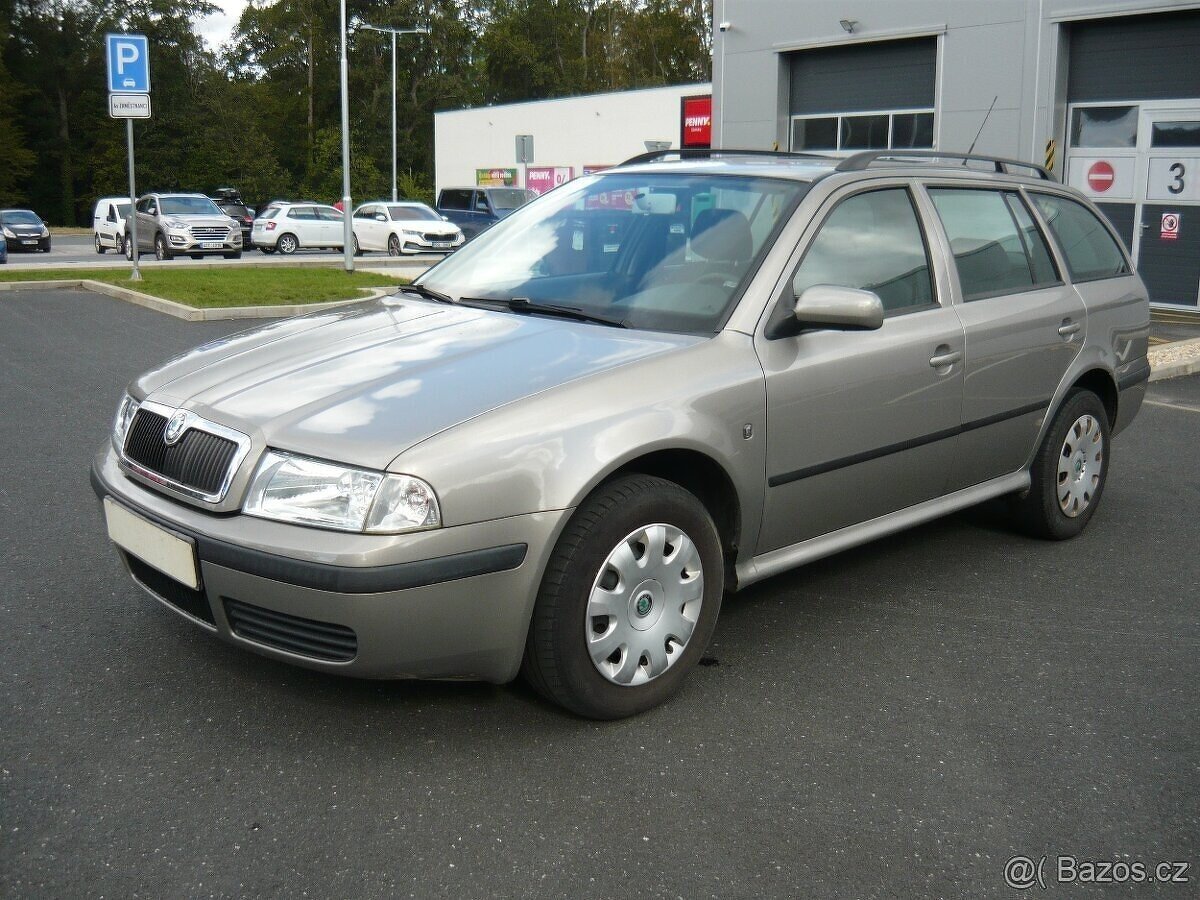 Škoda octávia 1 combi tour 1.6 mpi 75kw - tažné zařizení