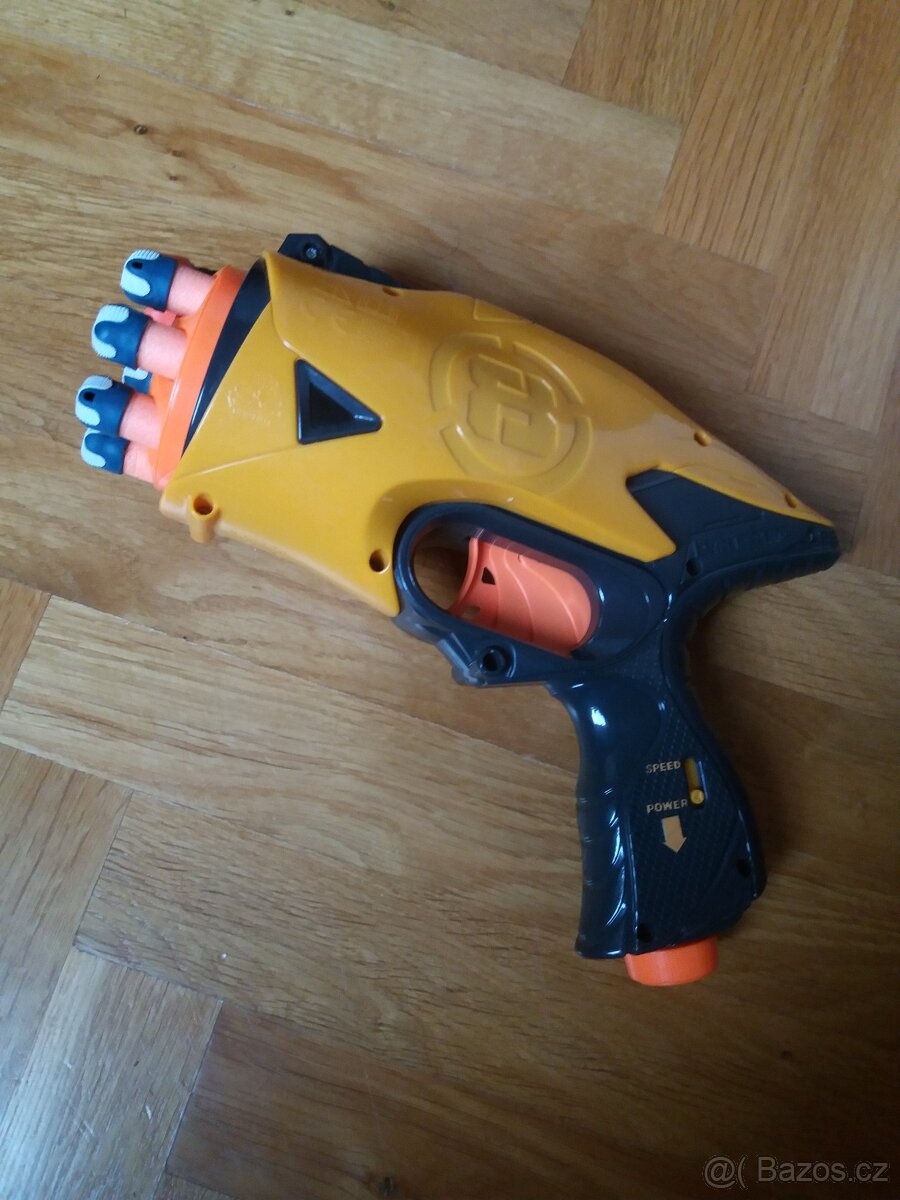 Prodám - Nerf revolver (pistole), Dart Tag