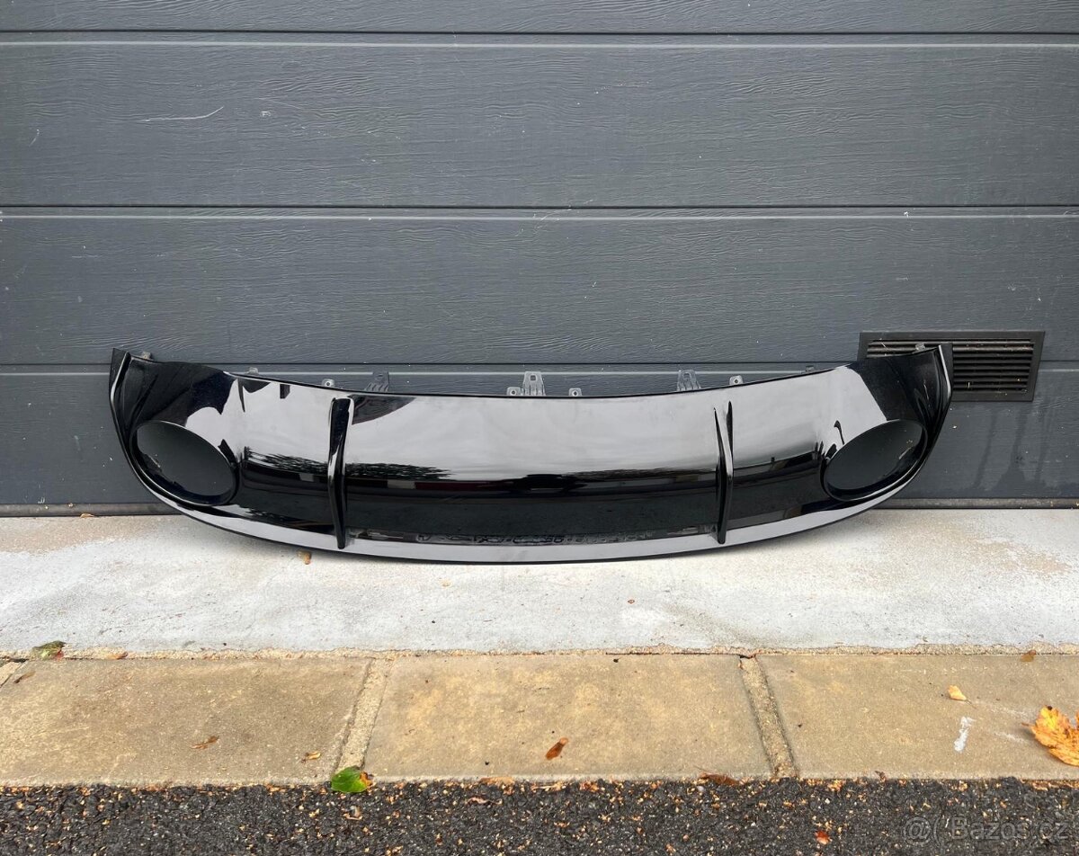 Audi RS7 4G zadní diffusor 4G9807514A