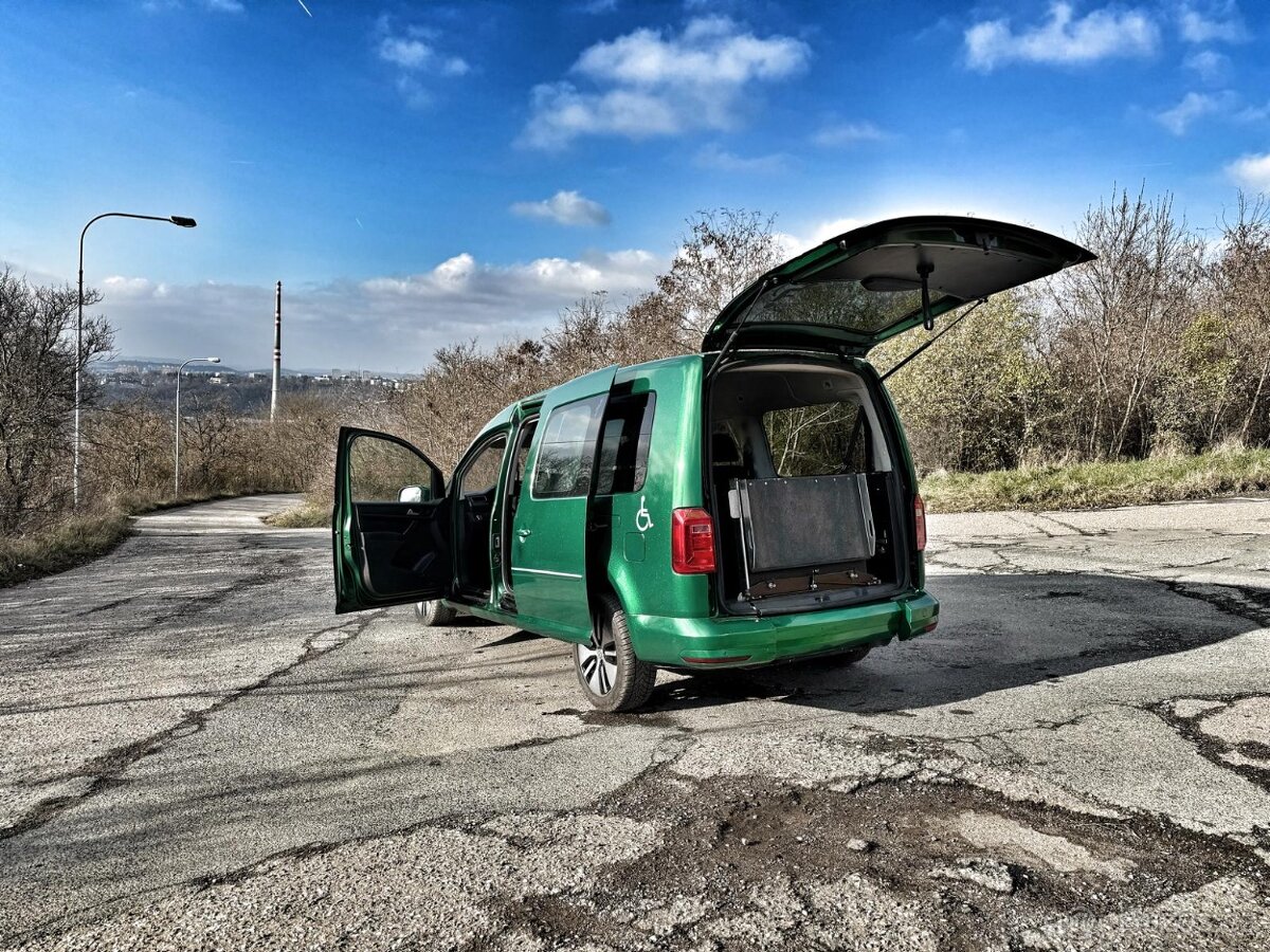 Caddy maxi 2.0.tdi,r2017, nájezd rampa pro vozíčkáře ZTP