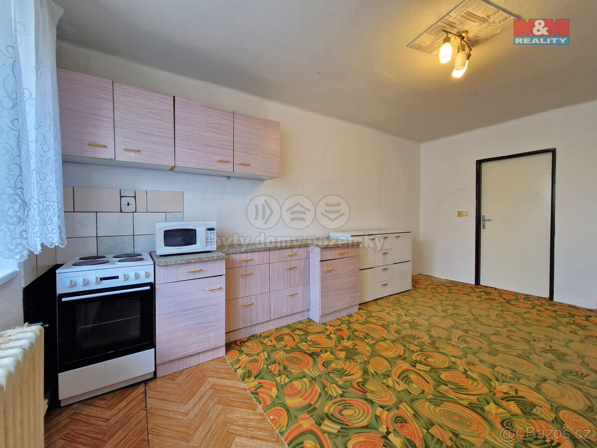 Pronájem bytu 2+1, 66 m², Horní Počernice, ul. Komárovská