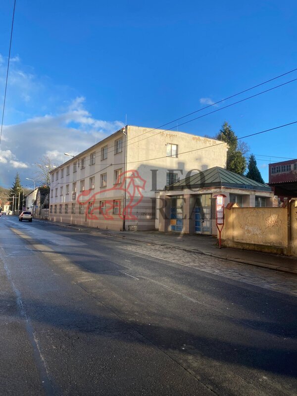 Prodej budovy cca 1250 m2 – vhodné k vybudování až 30 jednot