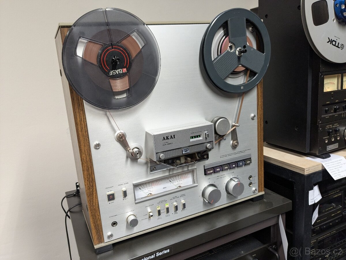 Akai GX-620