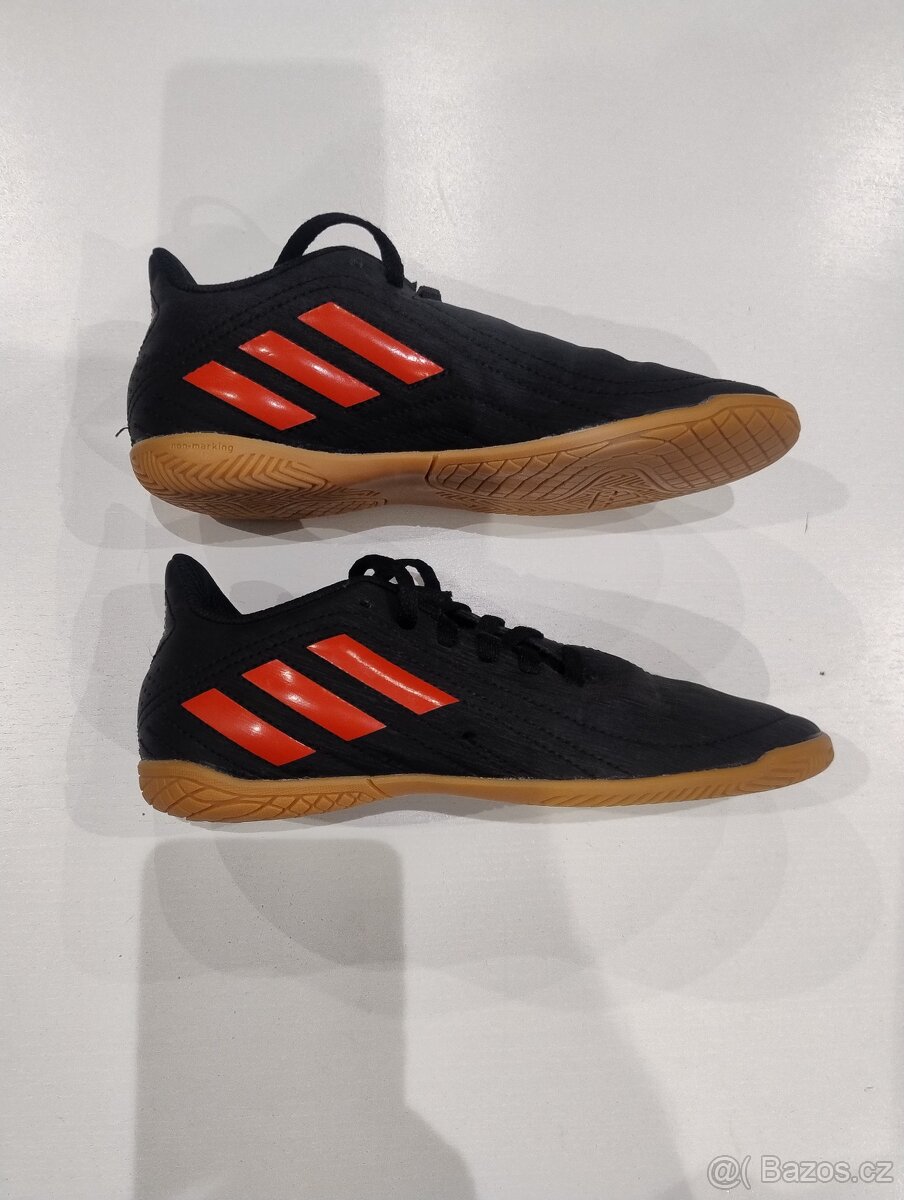 Sálové kopačky Adidas vel. 34