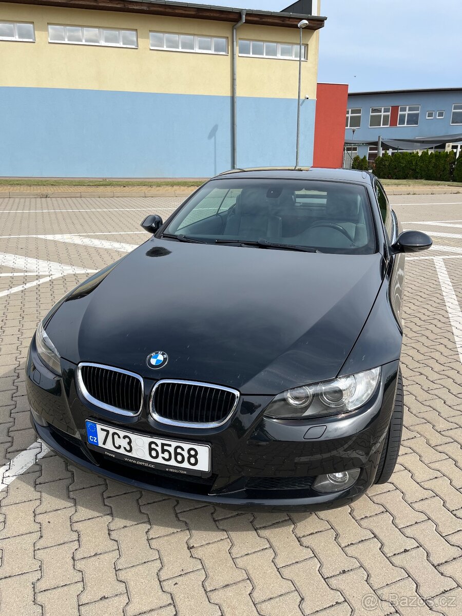BMW Řada 3, e93, 2.0 320i Cabrio