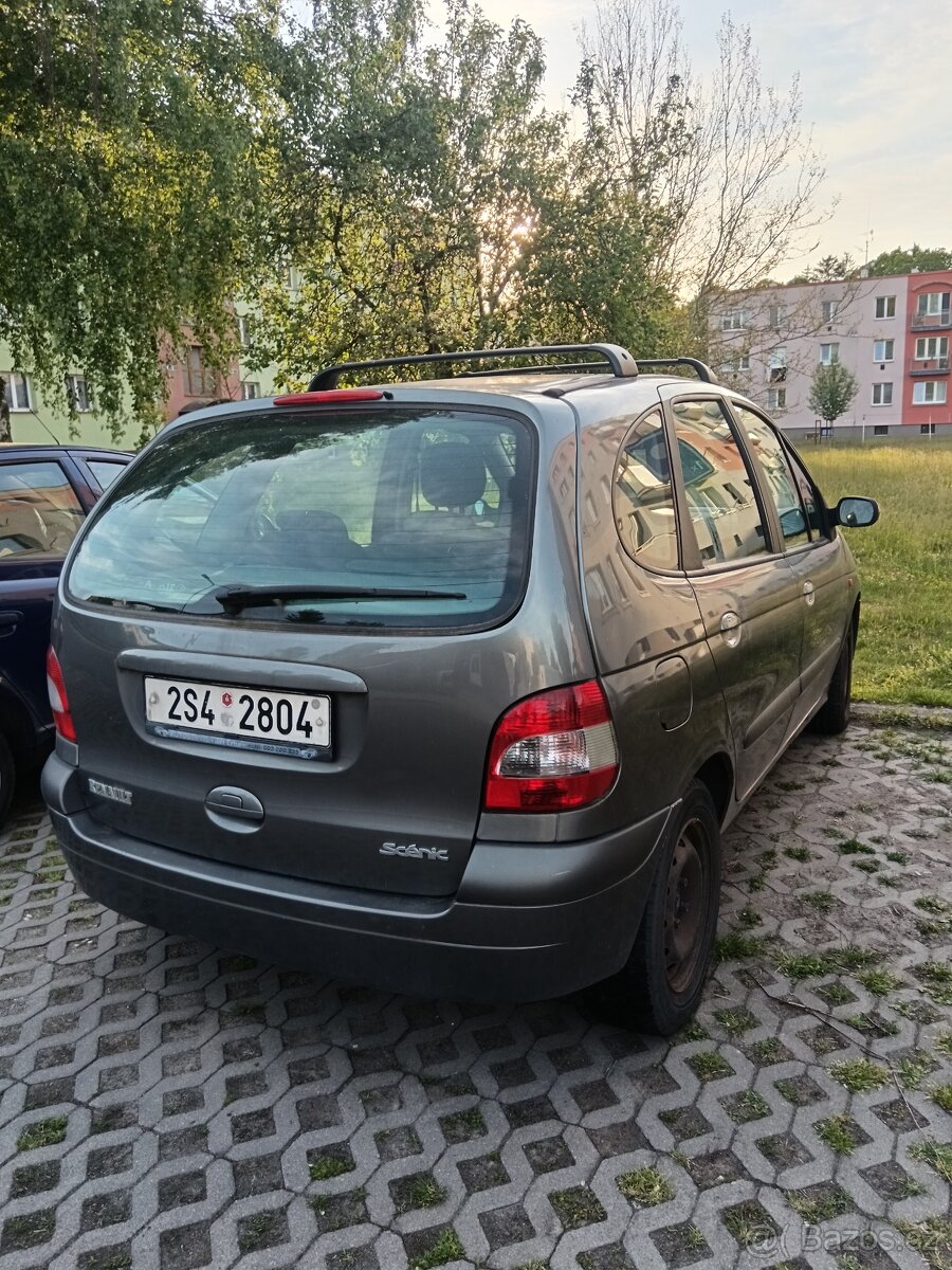 Renault scenic