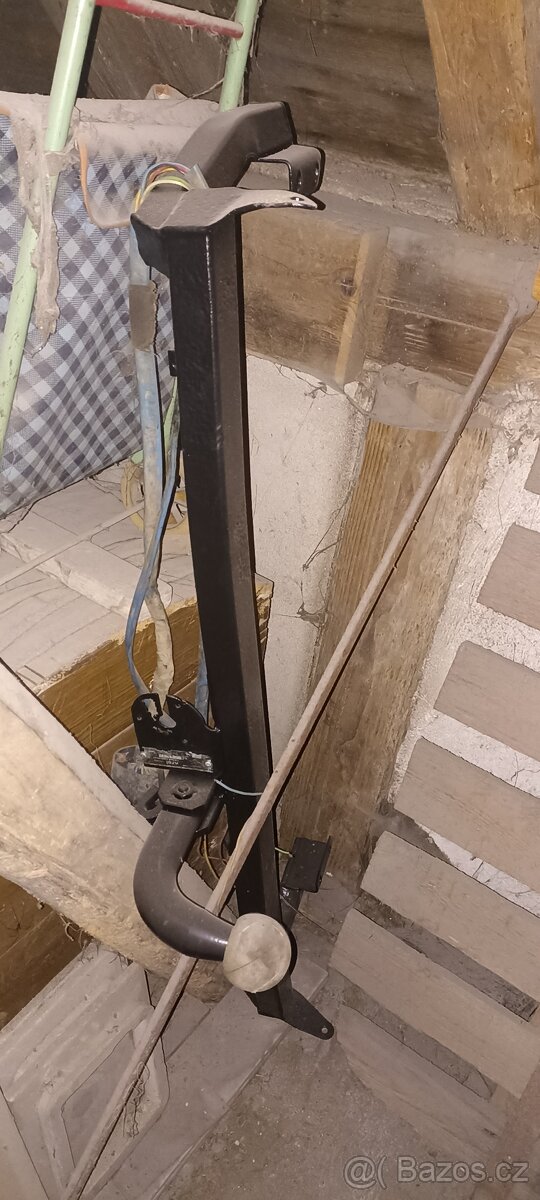 Tažné zařízení na Skoda 120/105 ,, Nové,, vč.elektroinstal.