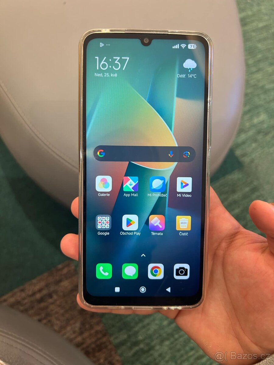 Prodávám mobilní telefon