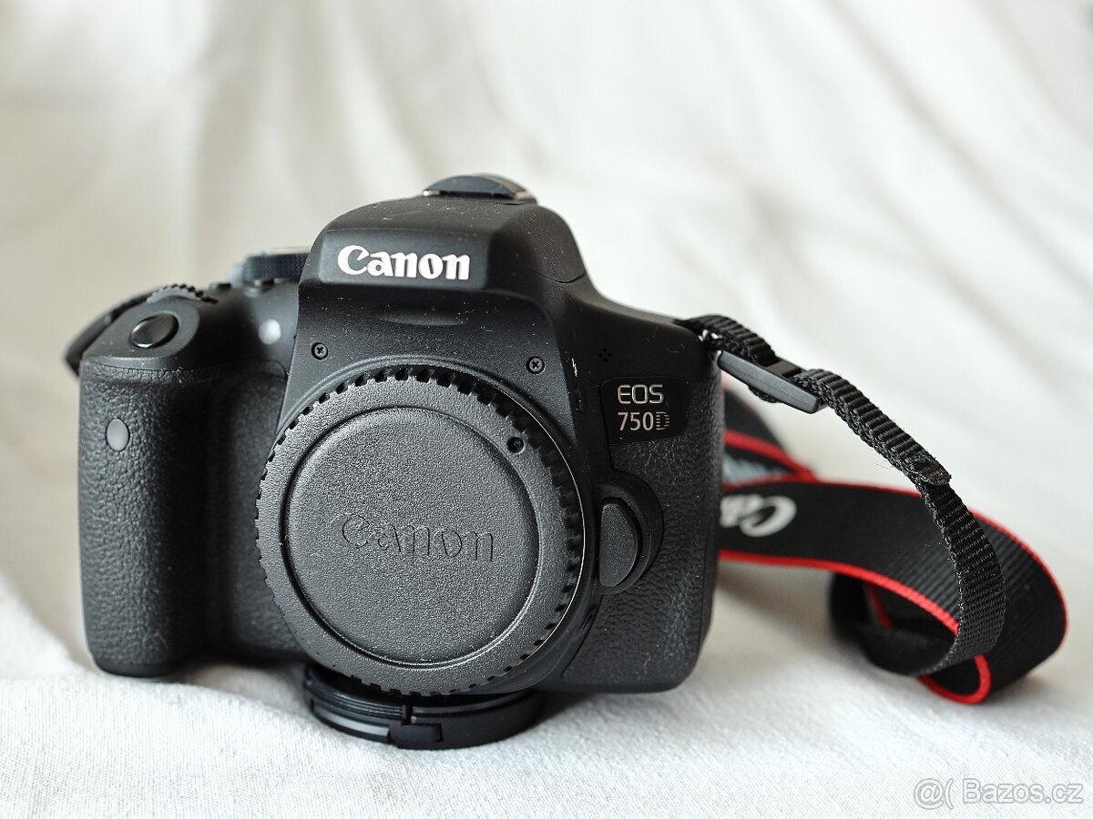 CANON EOS 750D