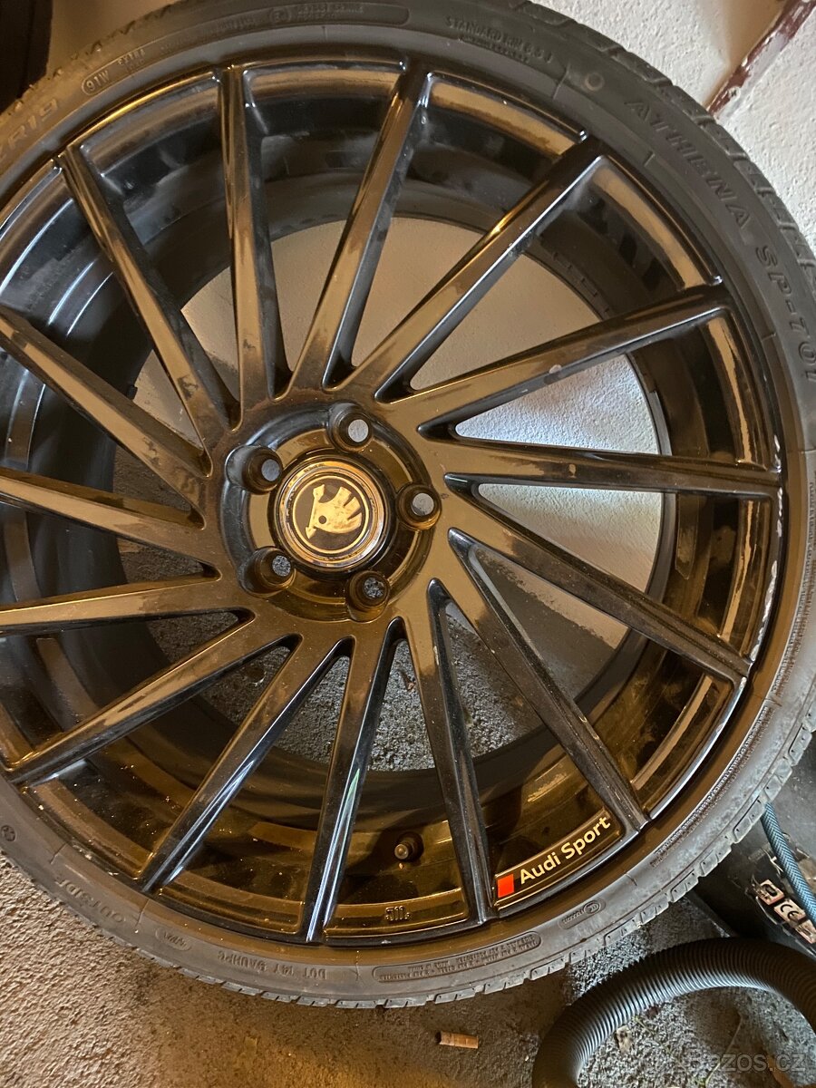 Prodám alu kola na Škoda octavia 3