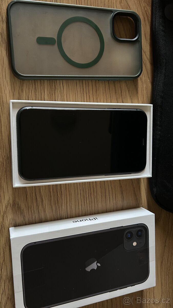 iPhone 11 64 GB Black