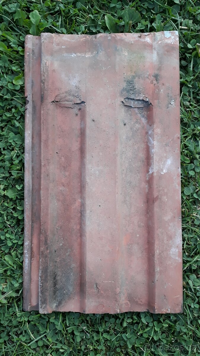 poptávám střešní tašky