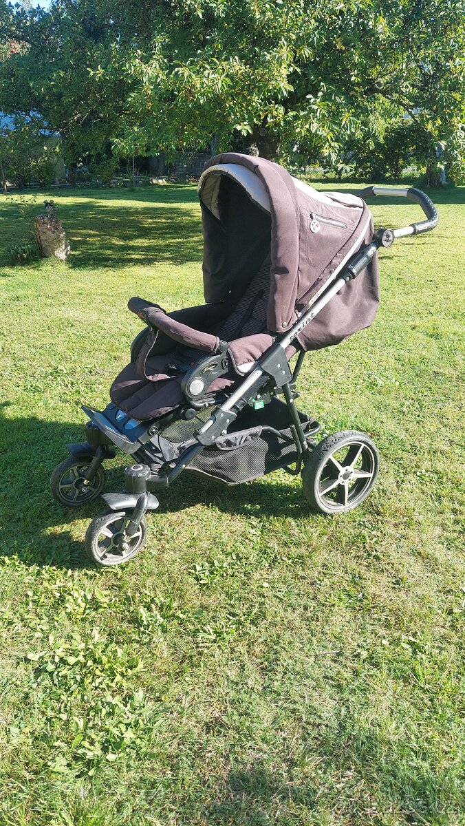 Sportovní kočárek Hartan