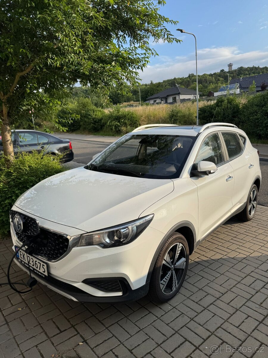 Elektromobil MG ZS Top stav odpocet DPH