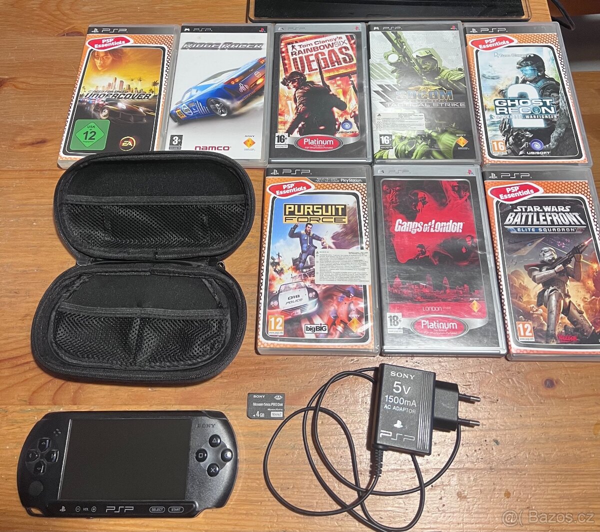 PSP Street Black ve skvělém stavu + hry a příslušenství