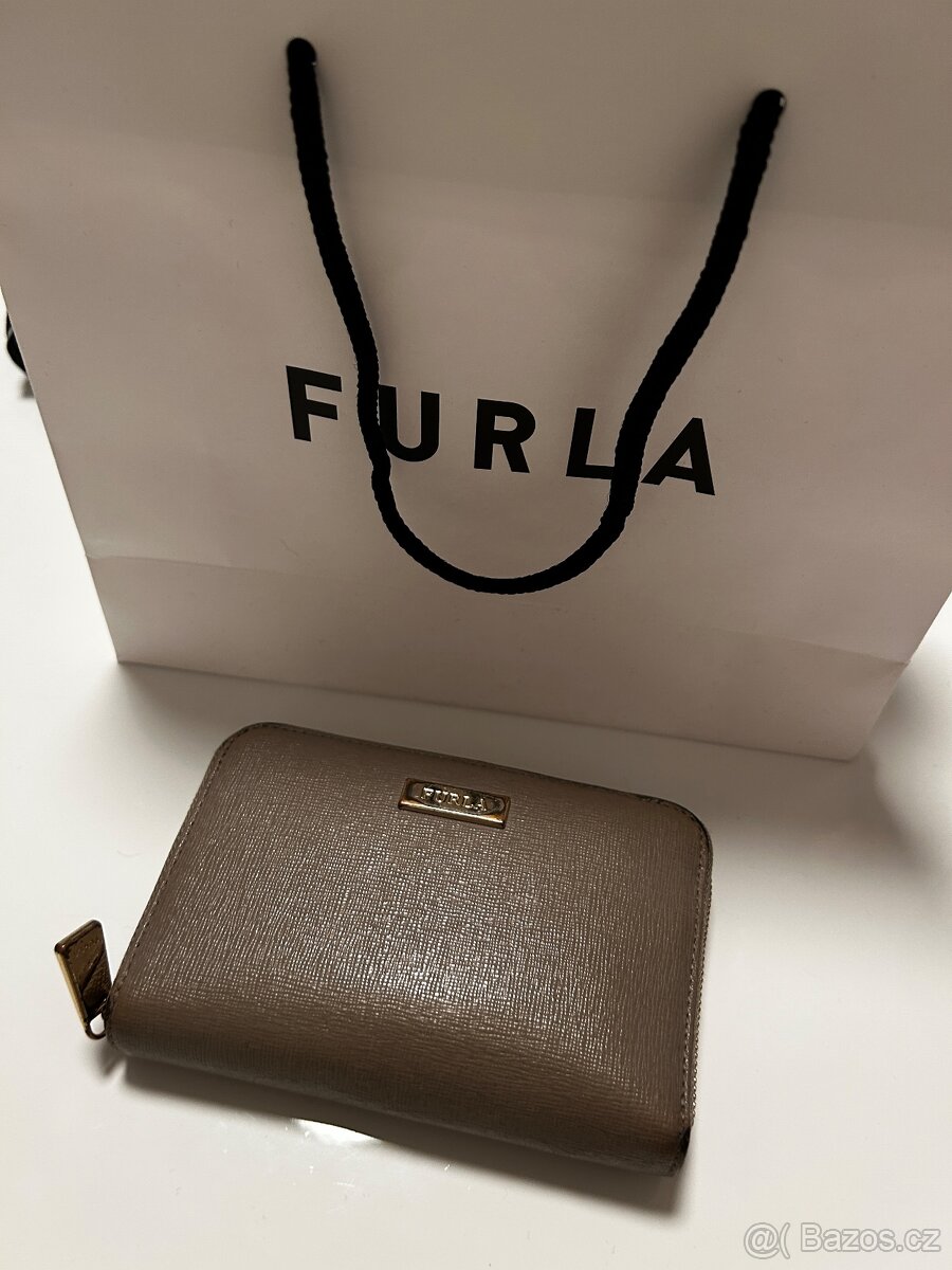 Furla peněženka šedá na zip